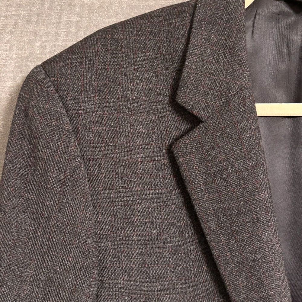 Jos A Bank Sport Coat Mens 42L Wool Charcoal Gray Plaid Business Blazer Jacket